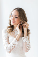 Load image into Gallery viewer, Kristen