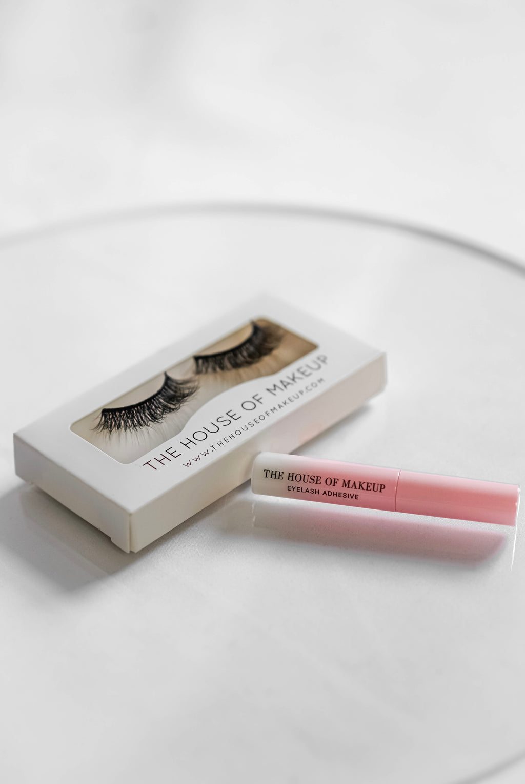 Lash Adhesive
