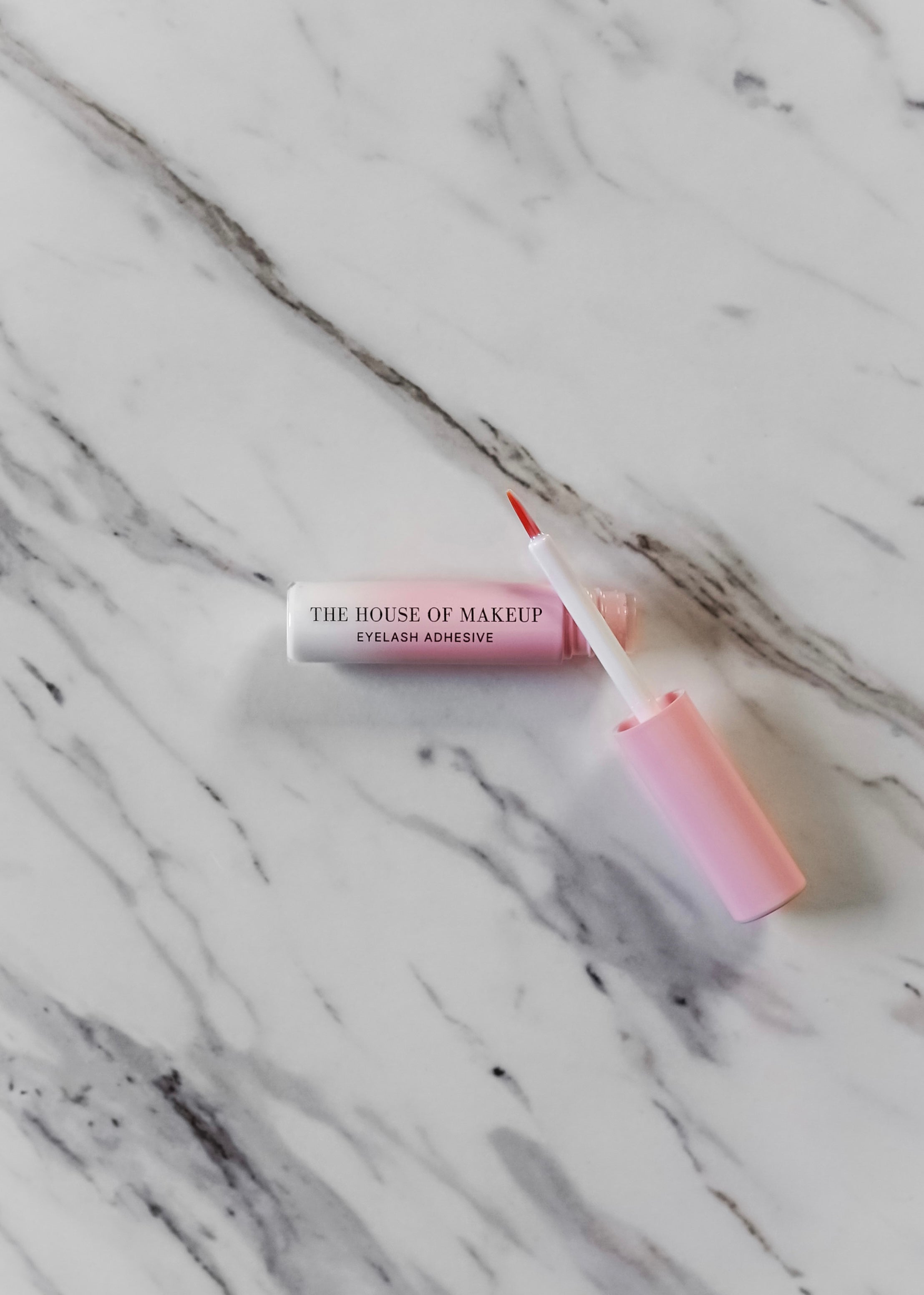 Lash Adhesive